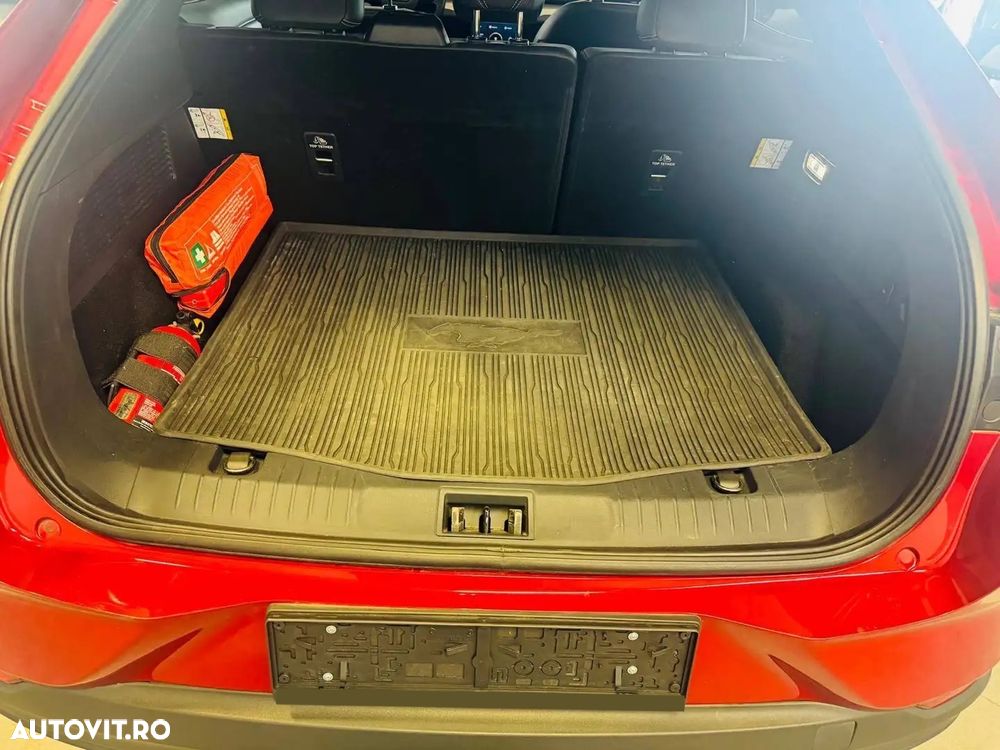 Ford Mustang Mach-E AWD PREMIUM - 19