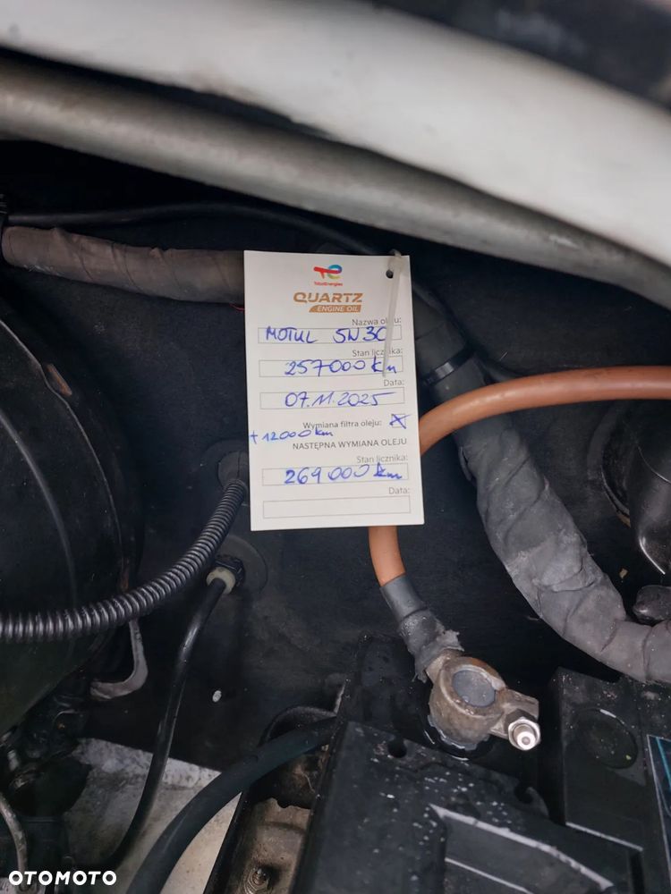 Mercedes-Benz Sprinter - 16