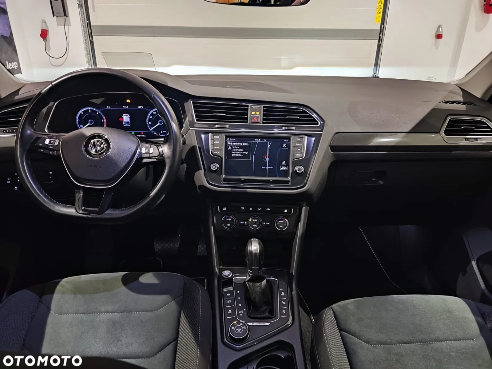 Volkswagen Tiguan 2.0 TDI SCR 4MOTION (BlueMotion Techn.) DSG Comfortline - 8