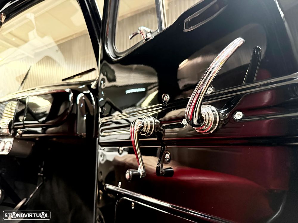 Ford F-100 F1 V8 5.7 - 39