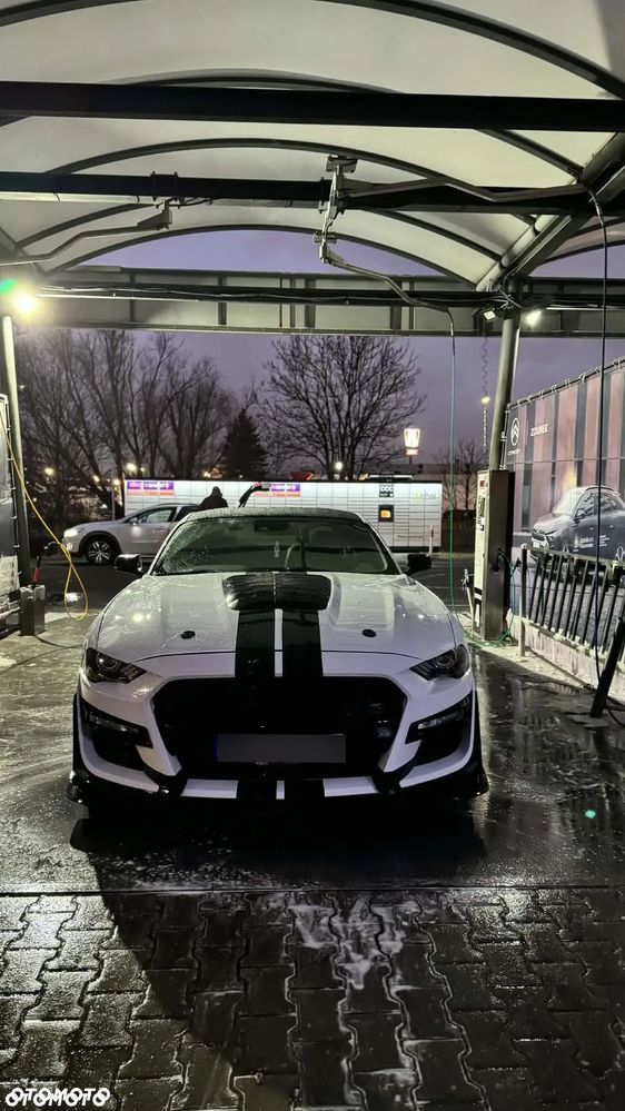 Ford Mustang - 7