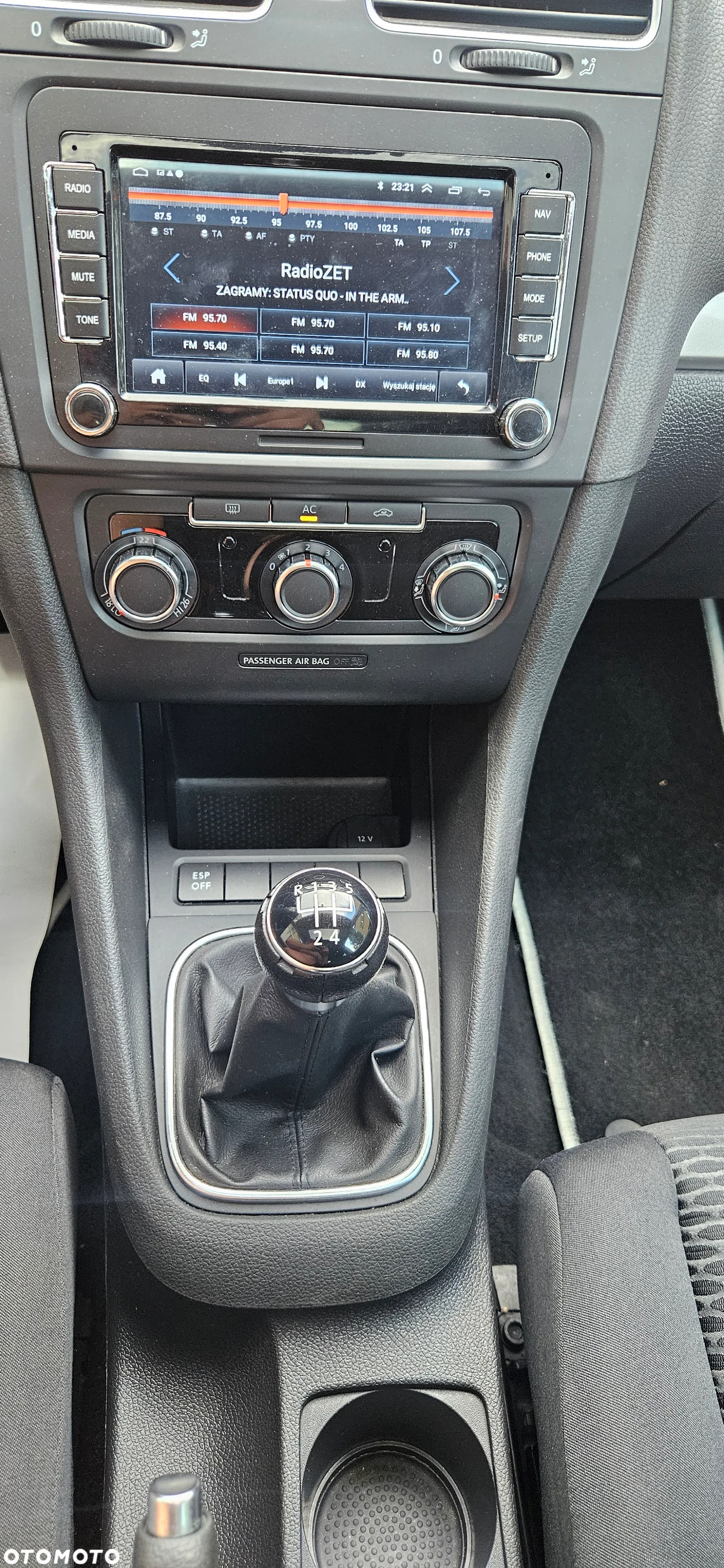 Volkswagen Golf 1.4 Edition - 17