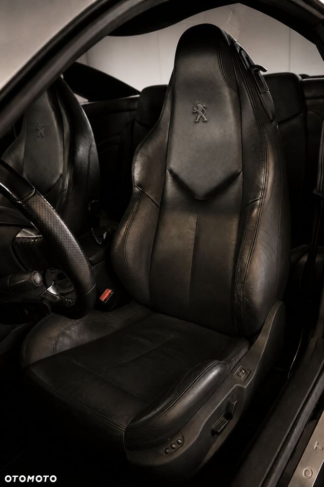 Peugeot RCZ 2.0 HDi - 11