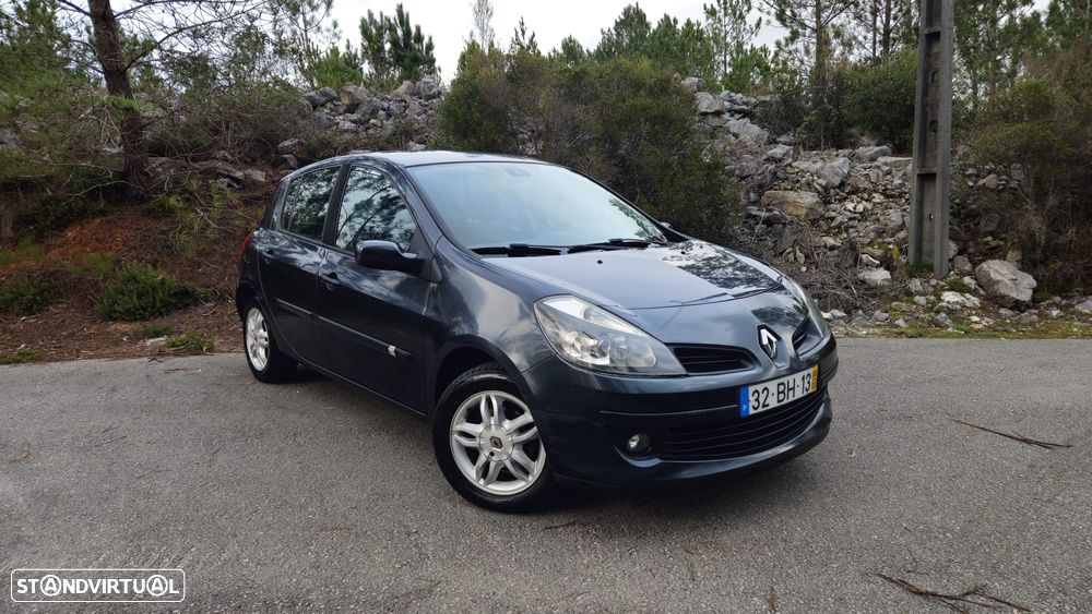 Renault Clio 1.5 dCi Dynamique - 1