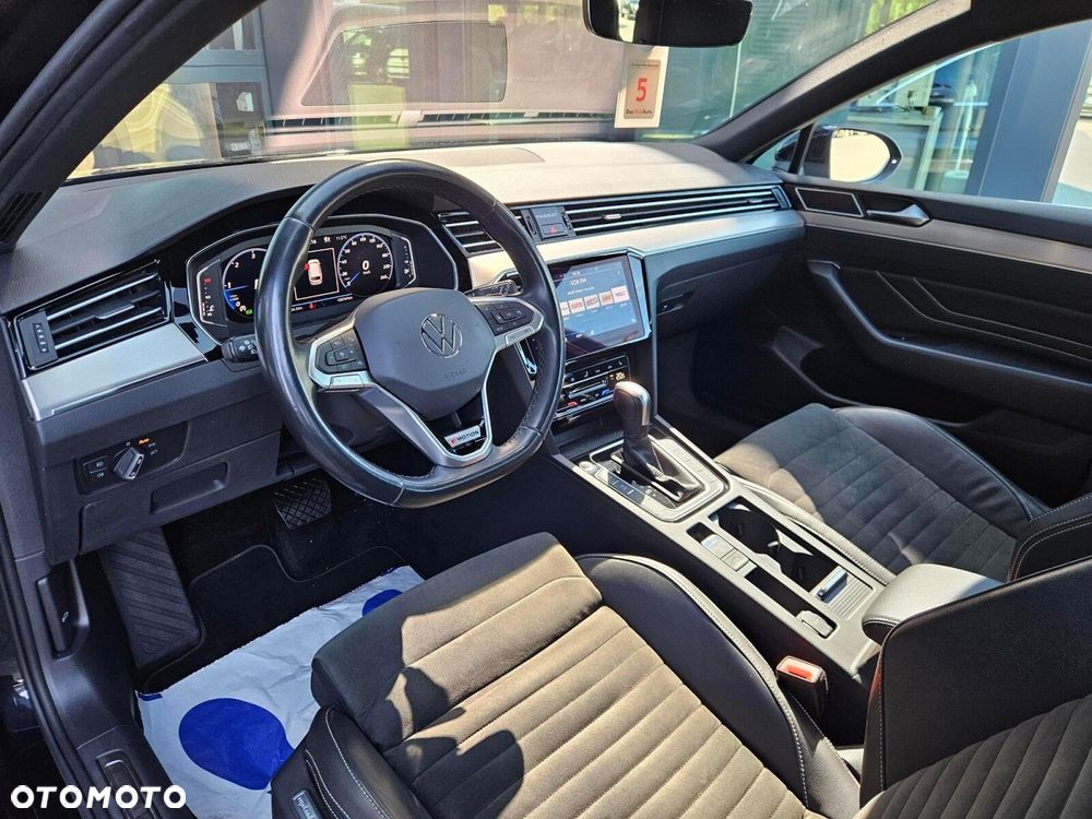 Volkswagen Passat Variant - 10