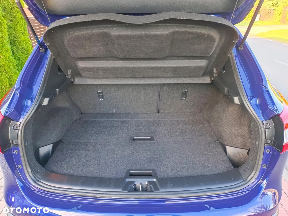Nissan Qashqai 1.2 DIG-T N-Vision Xtronic EU6 - 8