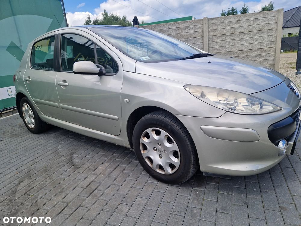 Peugeot 307 1.6 HDI Presence n.gama - 3