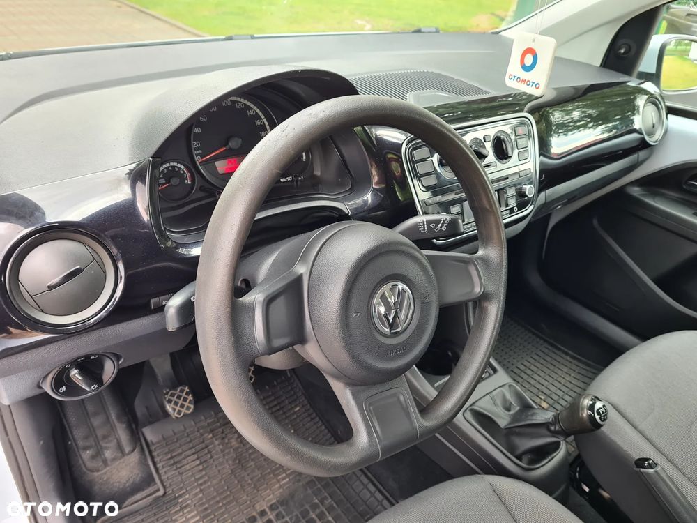 Volkswagen up! - 3