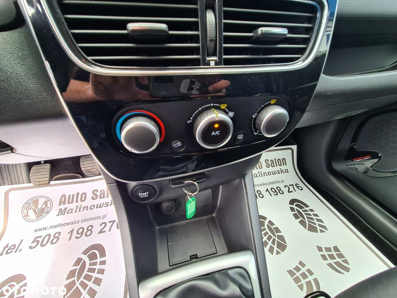 Renault Clio 1.2 16V 75 LIMITED - 16