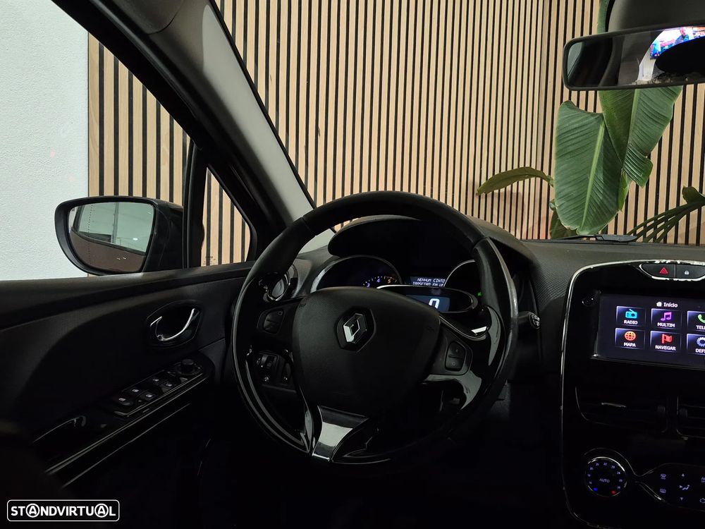 Renault Clio Sport Tourer 1.5 dCi Dynamique S - 11