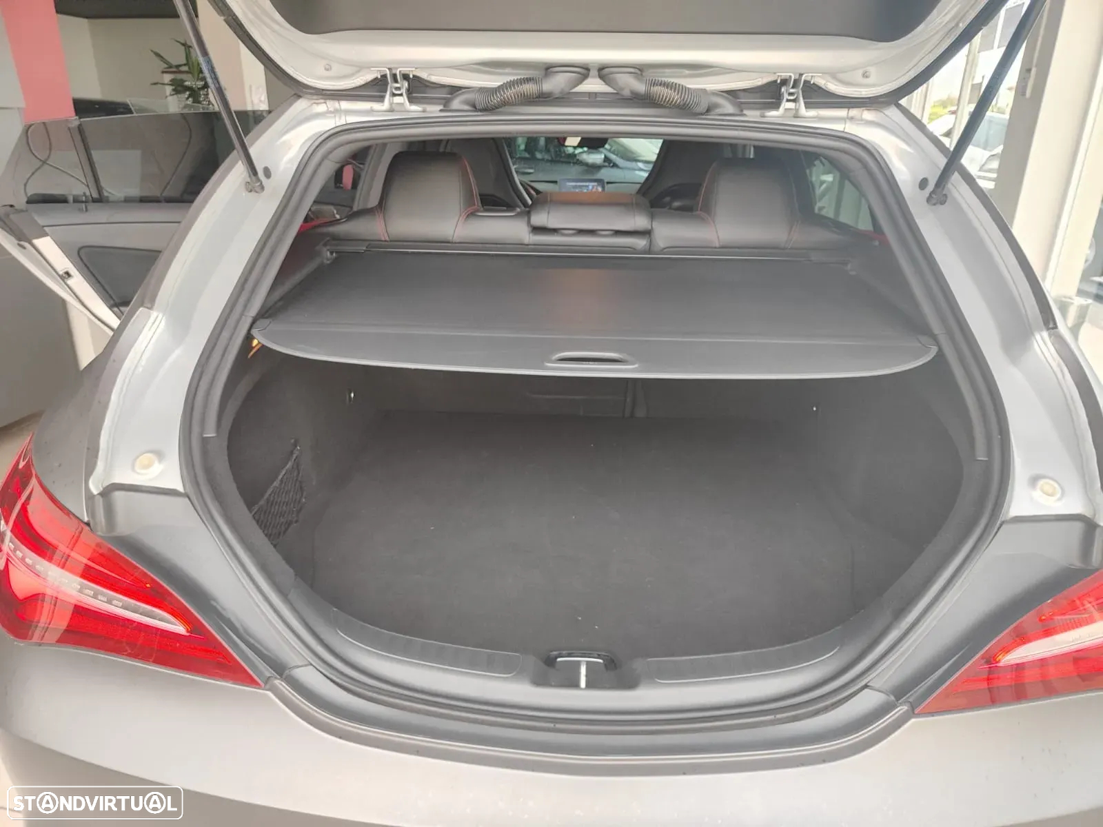 Mercedes-Benz CLA 45 AMG Shooting Brake 4-Matic - 12