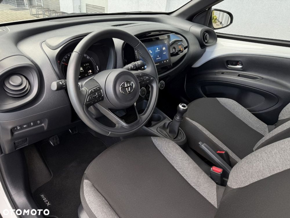 Toyota Aygo X 1.0 VVT-i X-play - 17