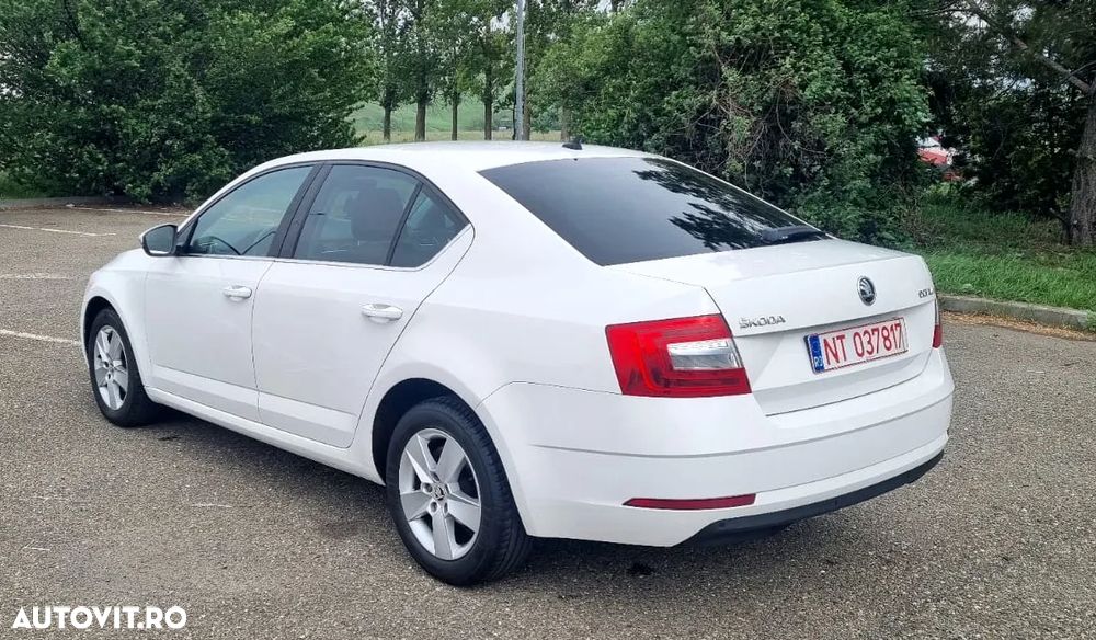 Skoda Octavia - 5