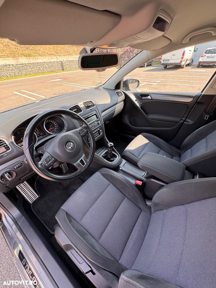 Volkswagen Golf 1.6 TDI DPF Style - 7