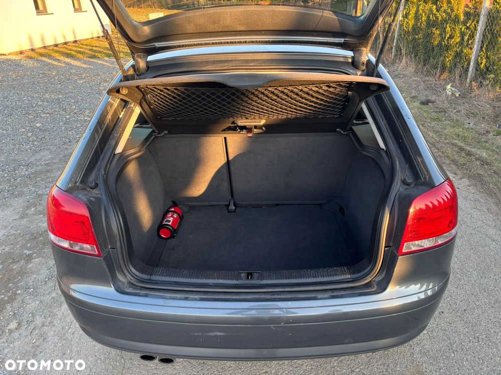 Audi A3 3-drzwiowe 1.4 TFSI Ambiente - 20