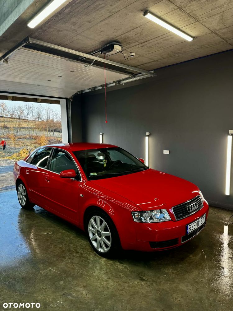 Audi A4 Limousine 1.8T Quattro - 2