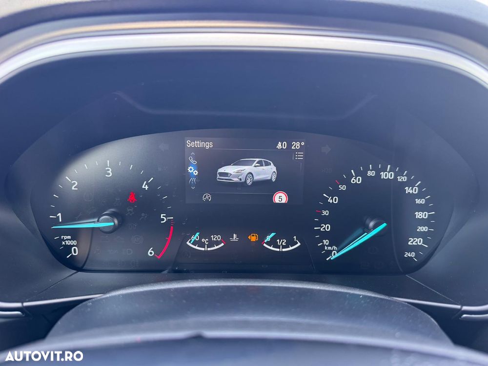 Ford Focus 1.5 EcoBlue Trend - 21