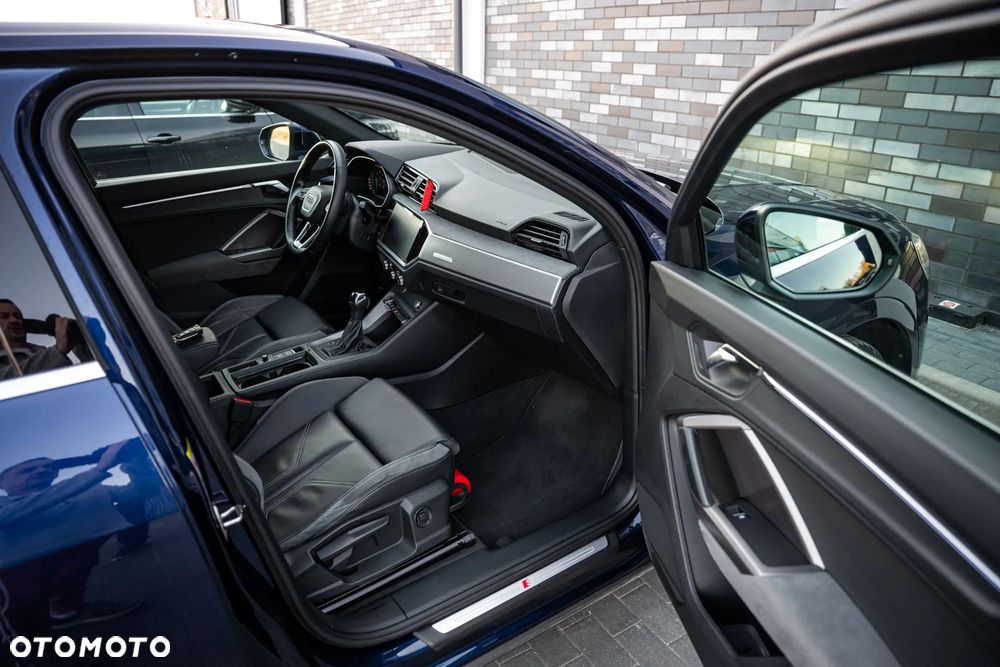 Audi Q3 35 TDI S tronic - 21