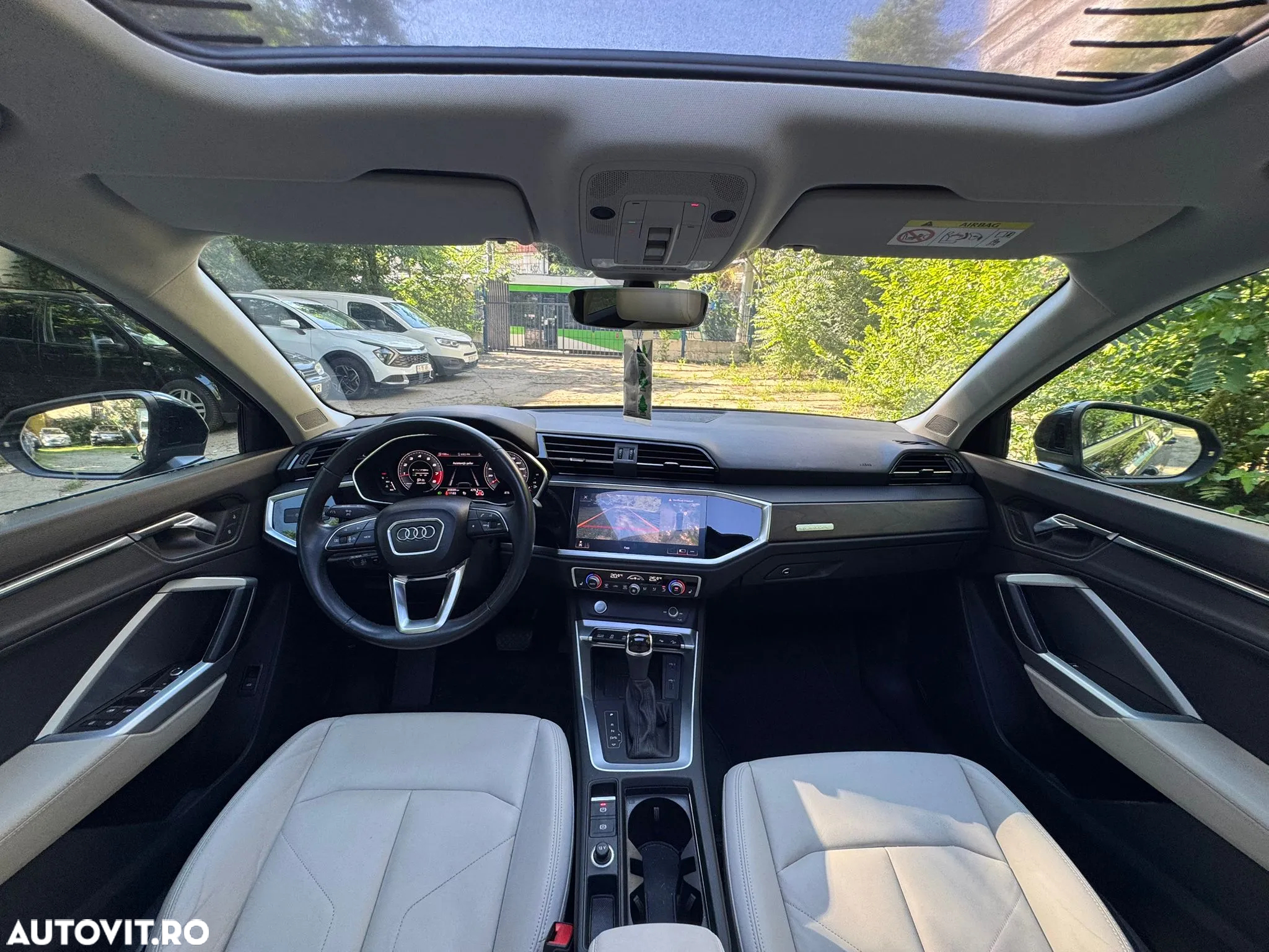 Audi Q3 2.0 40 TFSI S tronic quattro Advanced - 4