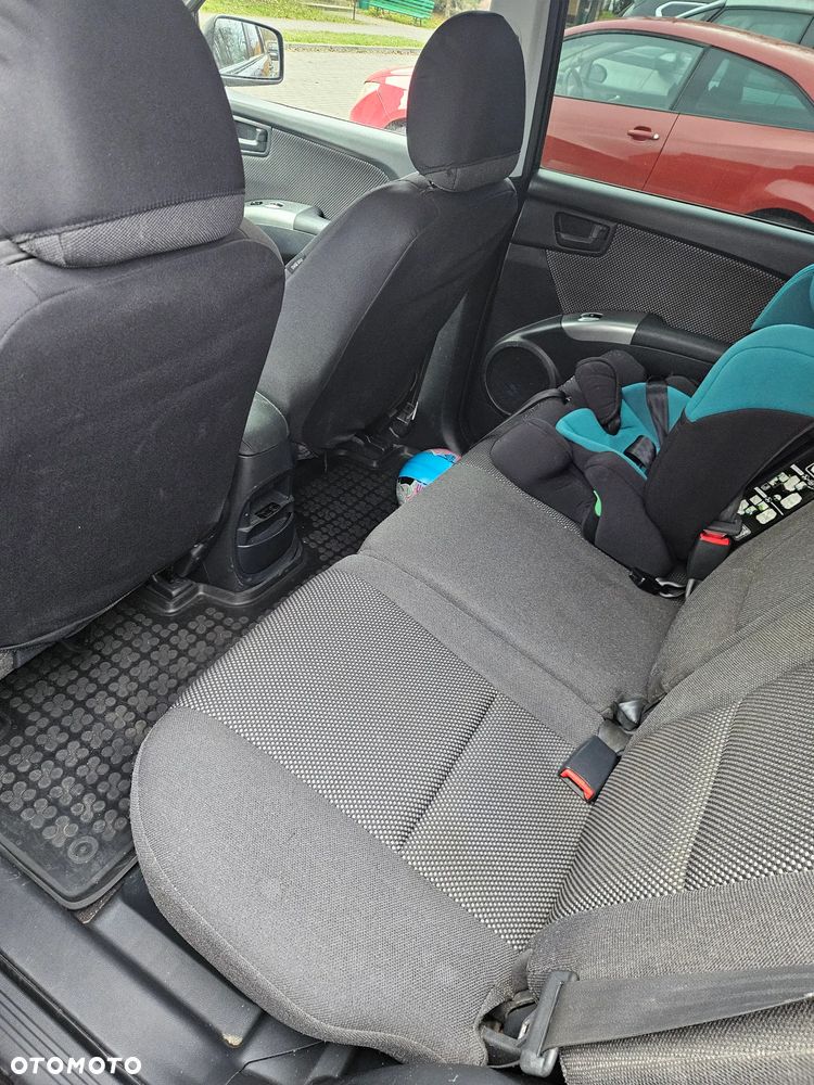 Kia Sportage - 13