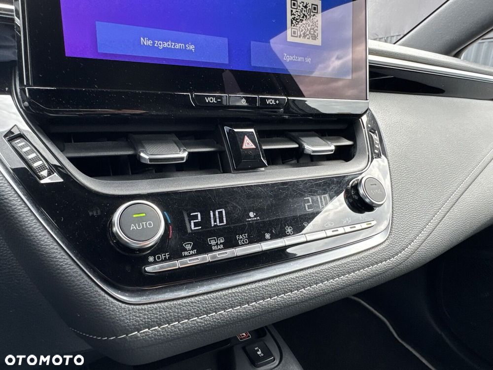 Toyota Corolla 1.8 Hybrid Style - 25