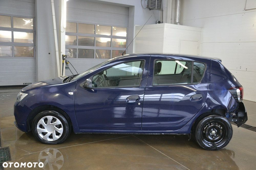 Dacia Sandero - 4
