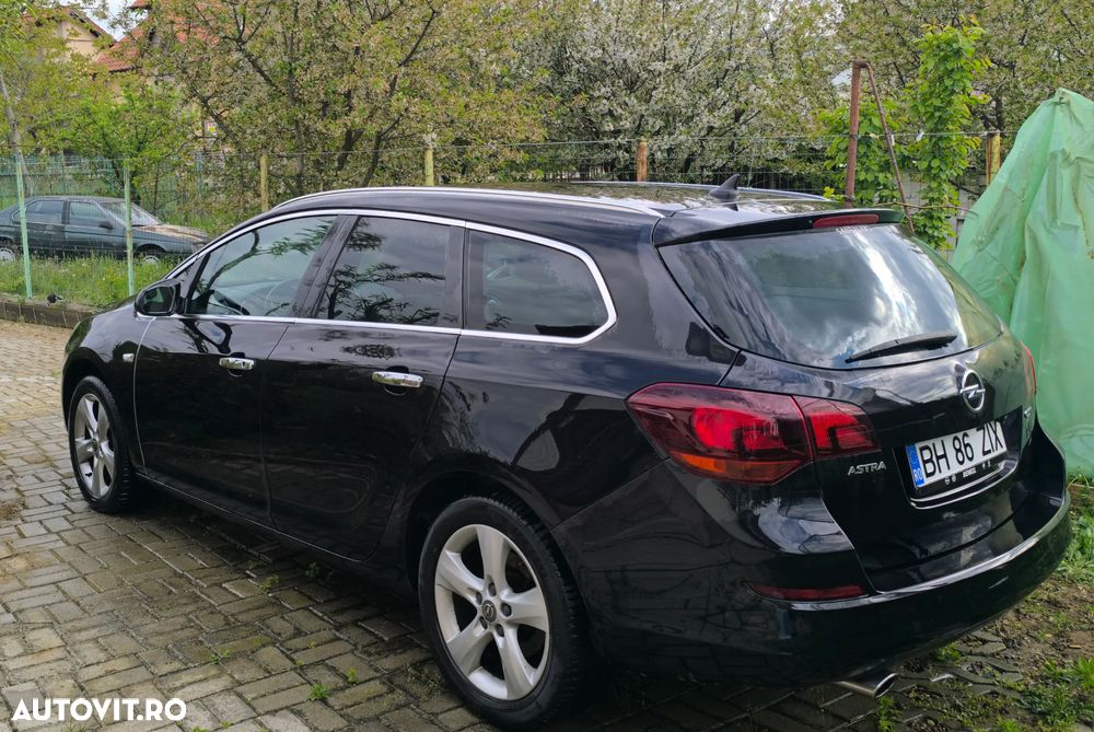 Opel Astra 2.0 CDTI DPF - 6
