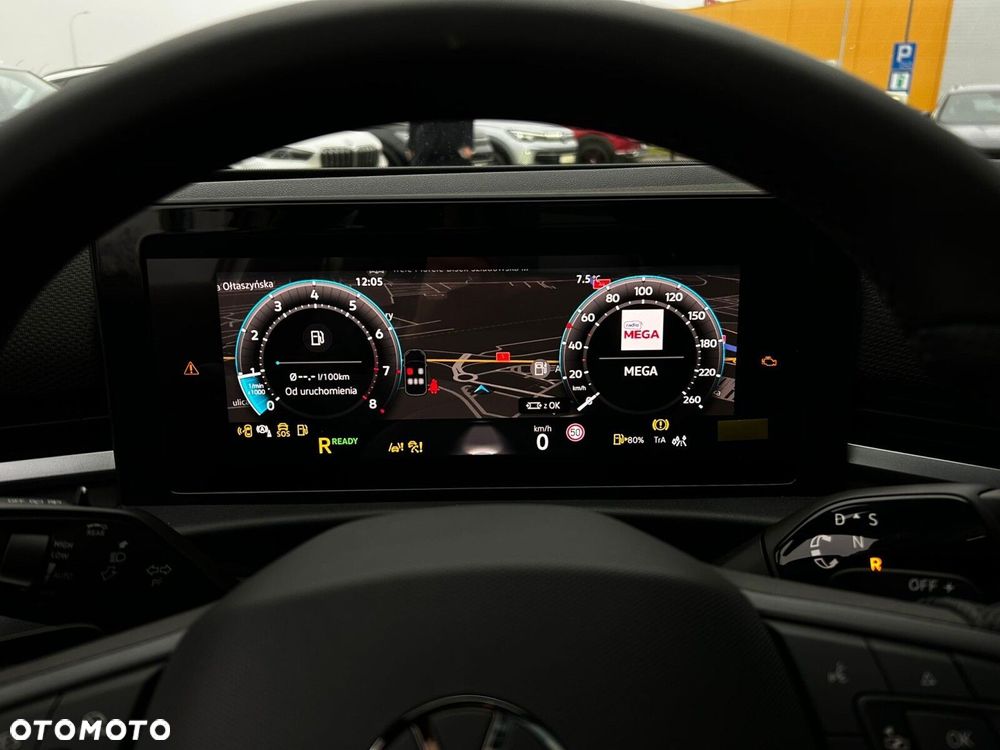 Volkswagen T-Roc - 12