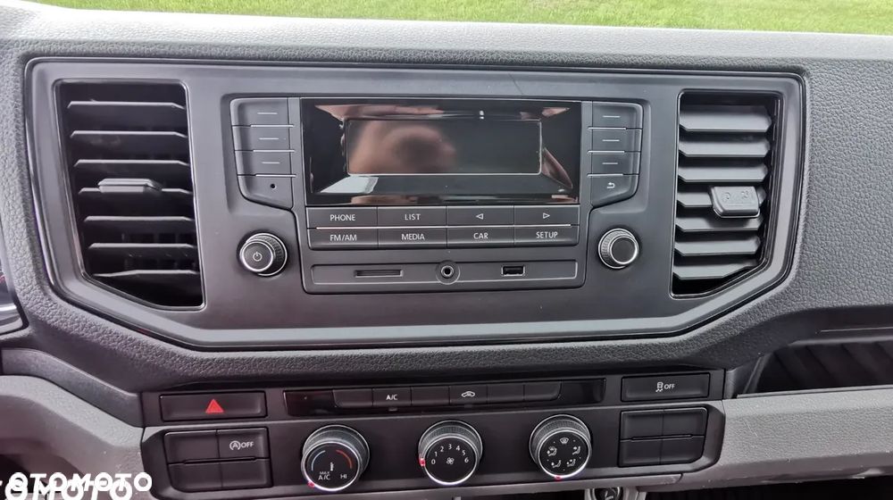 Volkswagen Crafter - 22