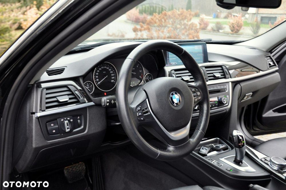 BMW Seria 3 - 22