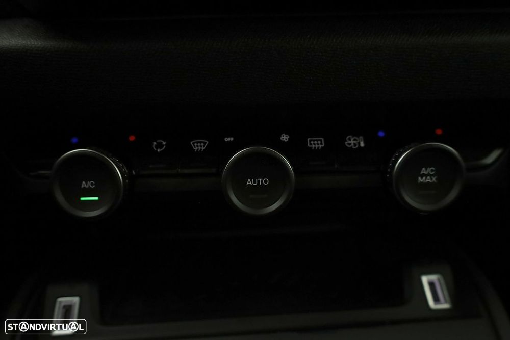 Citroën C4 1.2 Hybrid Max e-DSC6 - 12