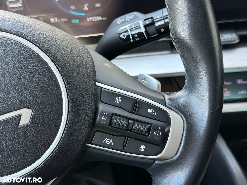Kia Sportage 1.6 DSL MHEV 7DCT HP 4x2 Style - 38