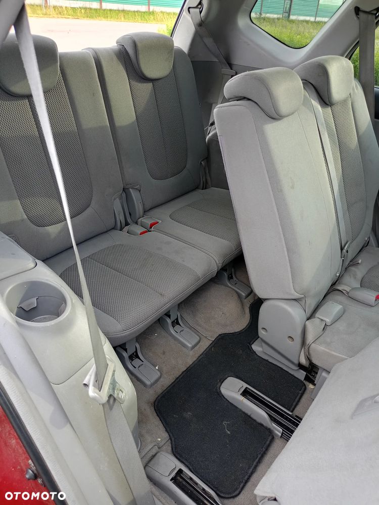 Kia Carens 2.0 EX - 14