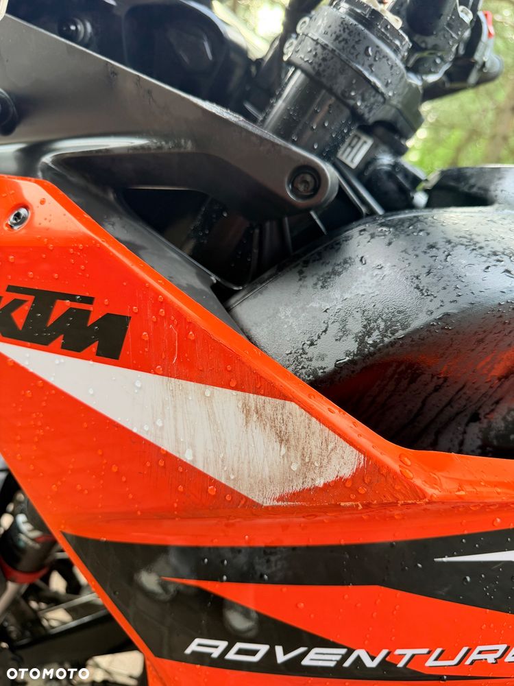 KTM Adventure 890 - 11