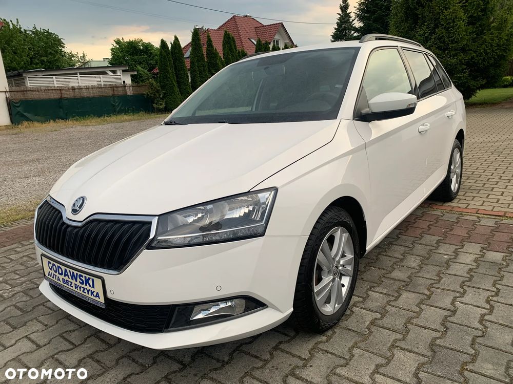 Skoda Fabia 1.0 TSI Ambition - 2