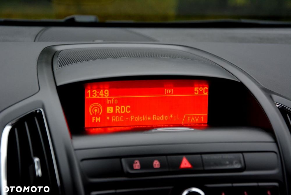 Opel Zafira 1.4 Turbo Business Innovation - 34