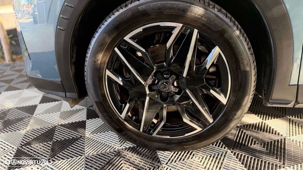 Peugeot 5008 1.2 Hybrid Allure e-DCS6 - 27