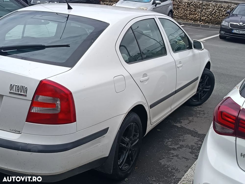 Skoda Octavia 1.6 MPI Classic - 2