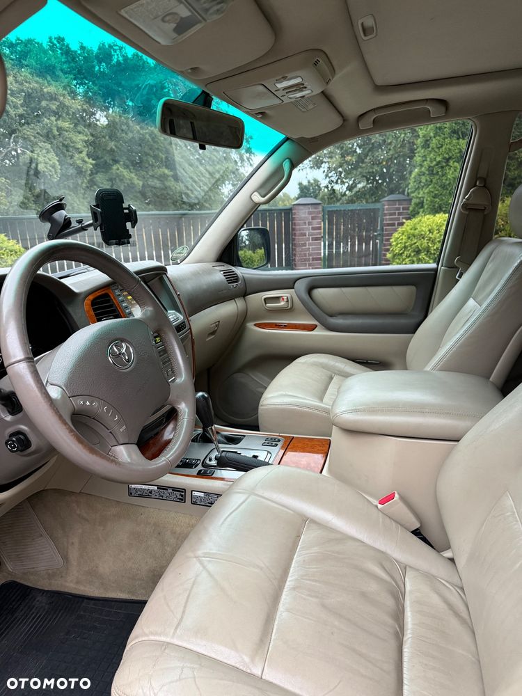 Toyota Land Cruiser 100 Automatik Executive - 17