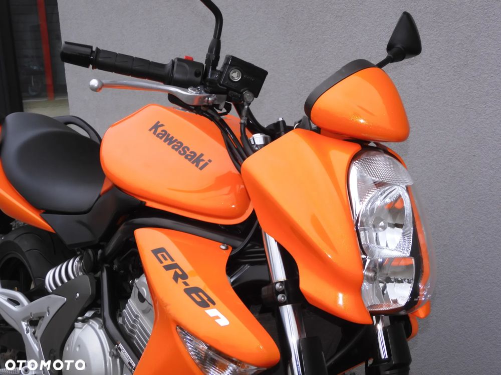 Kawasaki ER - 16