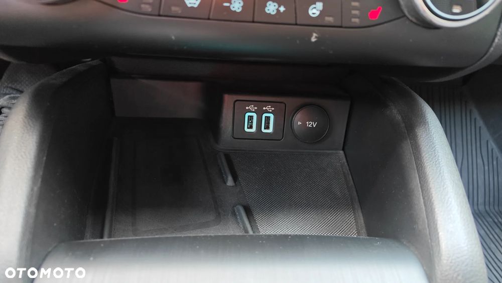 Ford Focus 1.5 EcoBoost ST-Line - 11