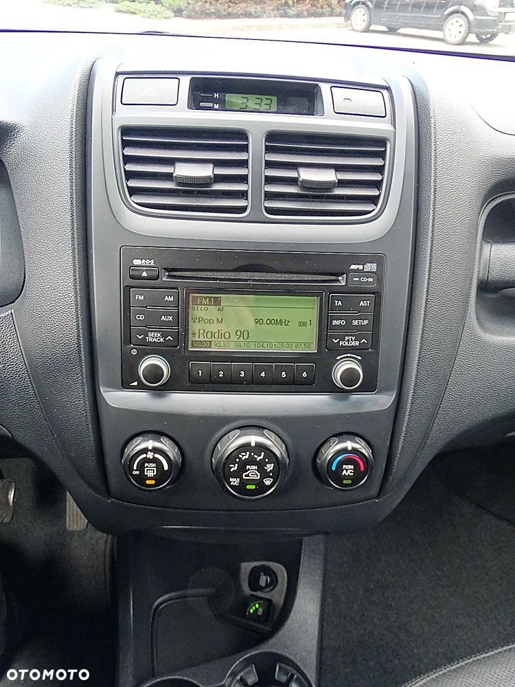 Kia Sportage 2.0 2WD Champ - 28