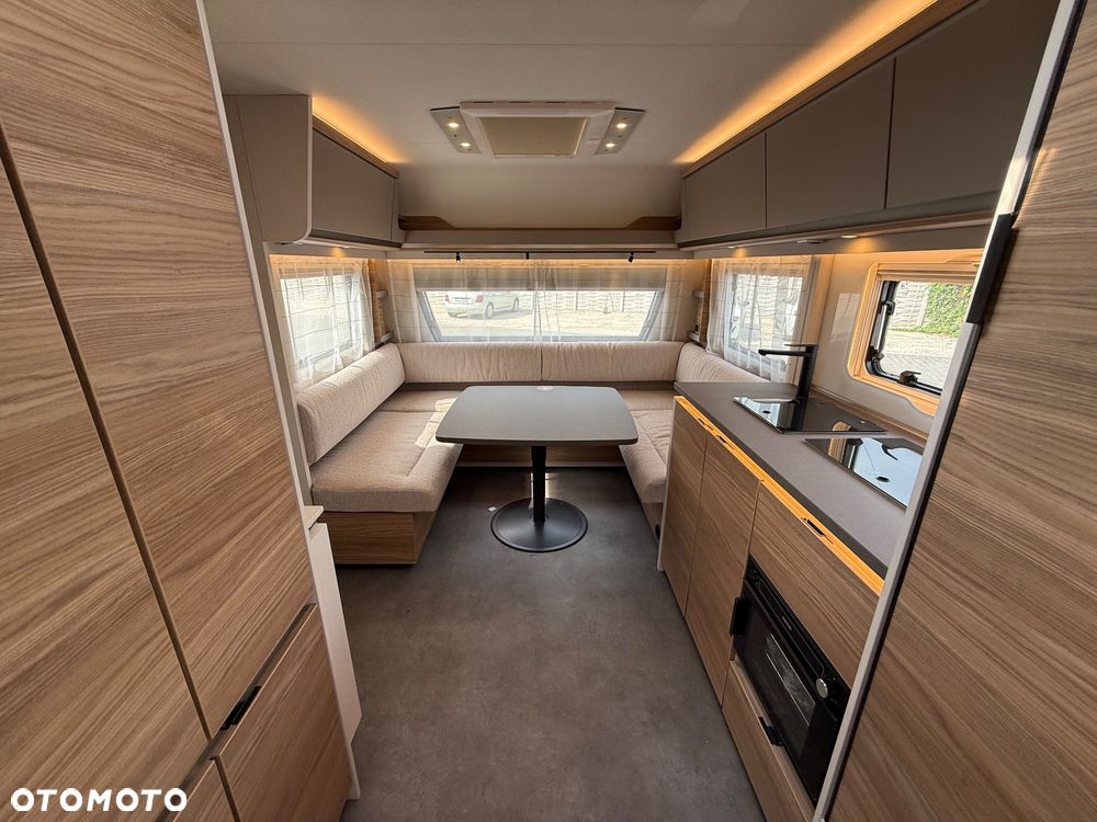 Dethleffs Nomad 730 FKR ALDE - 25