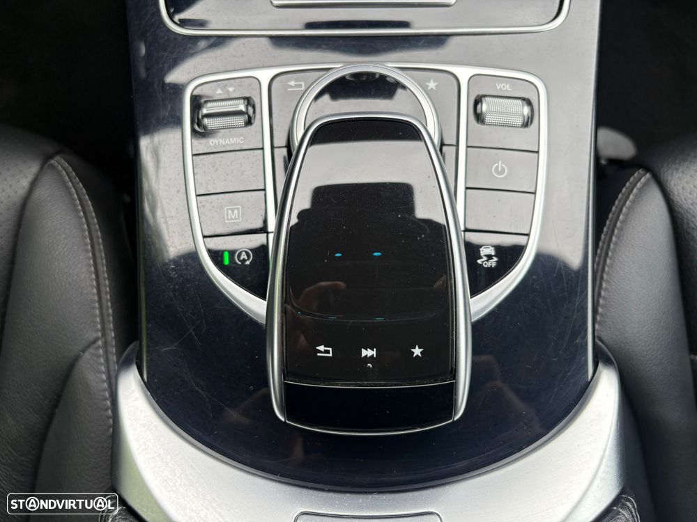 Mercedes-Benz GLC 250 d 4Matic 9G-TRONIC AMG Line - 29