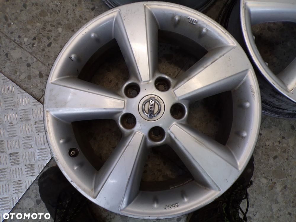 3 x FELGA NISSAN 17 6.5J x 17 ET 40 - 4
