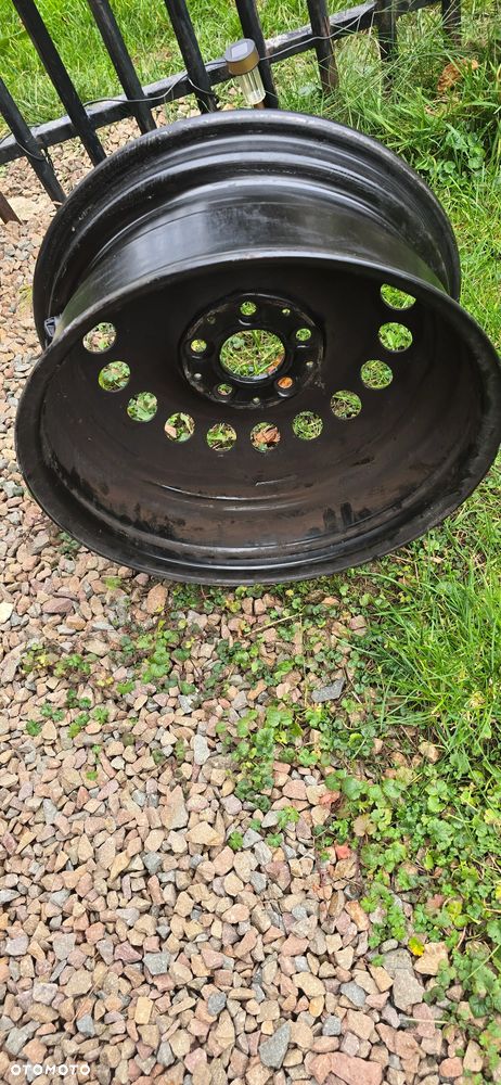 Felga Stalowa 16 Mercedes - 2