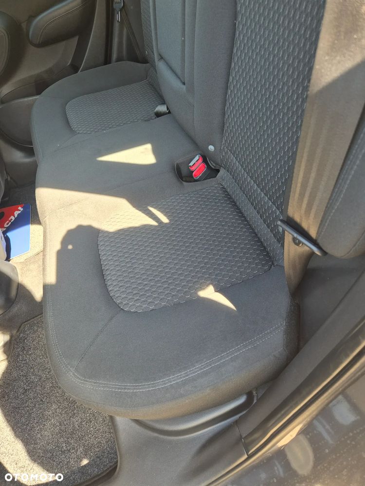 Hyundai ix35 2.0 2WD Trend - 17