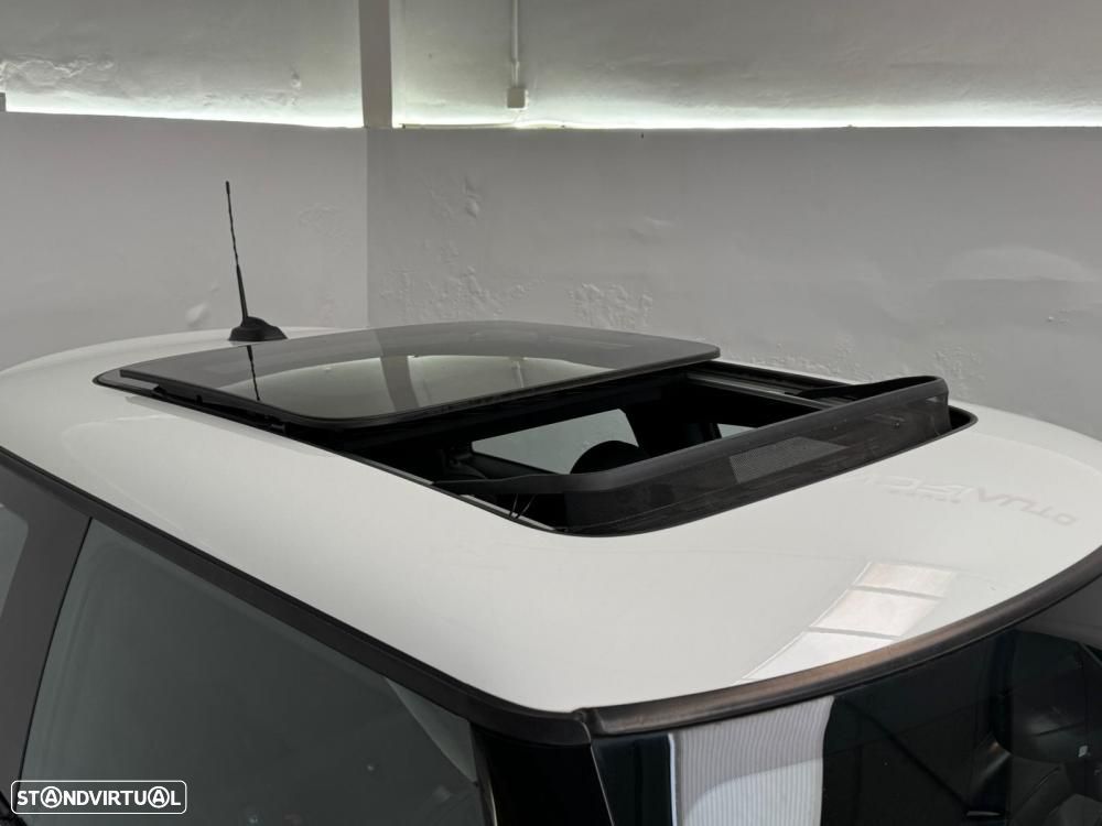 MINI 3 Portas Cooper SE Premium Essential - 3