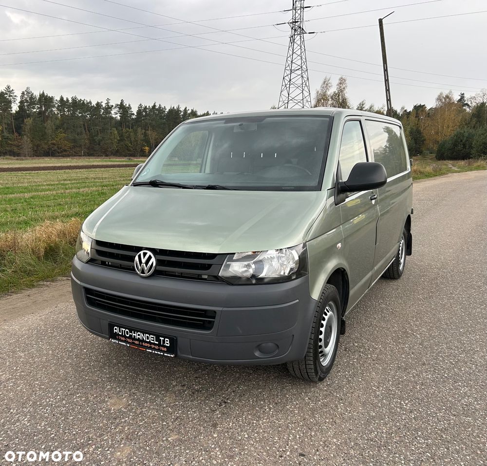 Volkswagen Transporter - 1