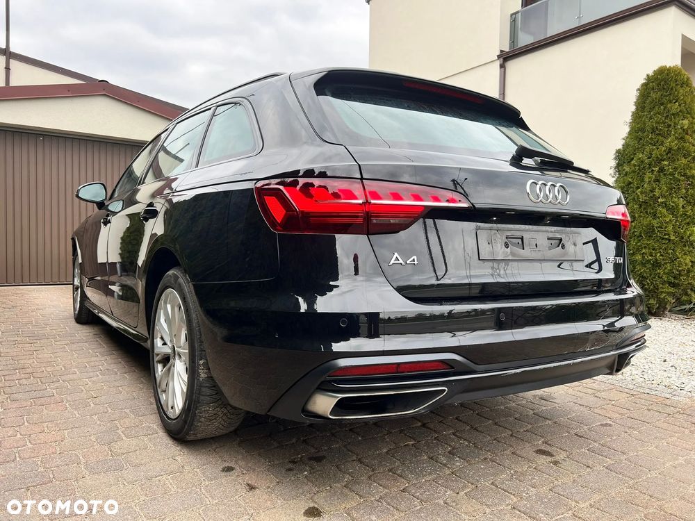 Audi A4 Avant 35 TDI Sport S tronic - 3